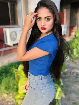 Zirakpur call girl